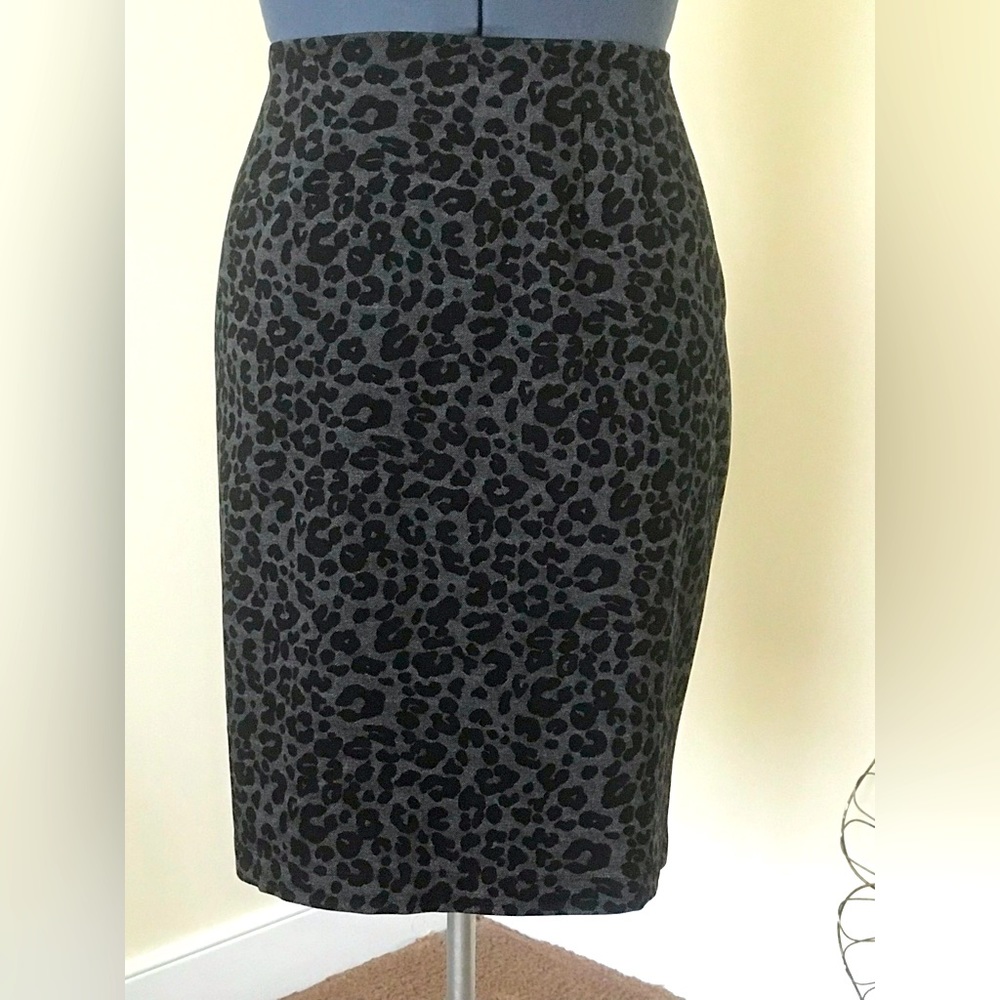 Loft Cheetah Print Skirts Size 18 - Picture 2 of 7